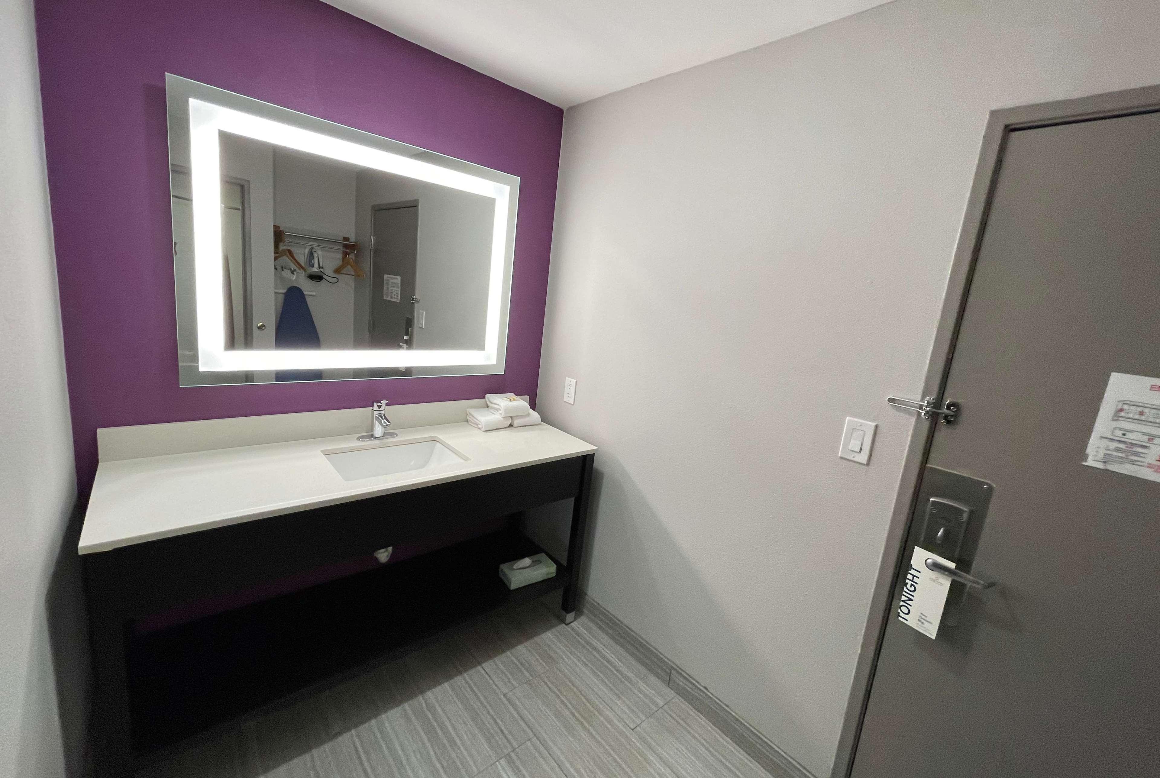 La Quinta By Wyndham Southwest